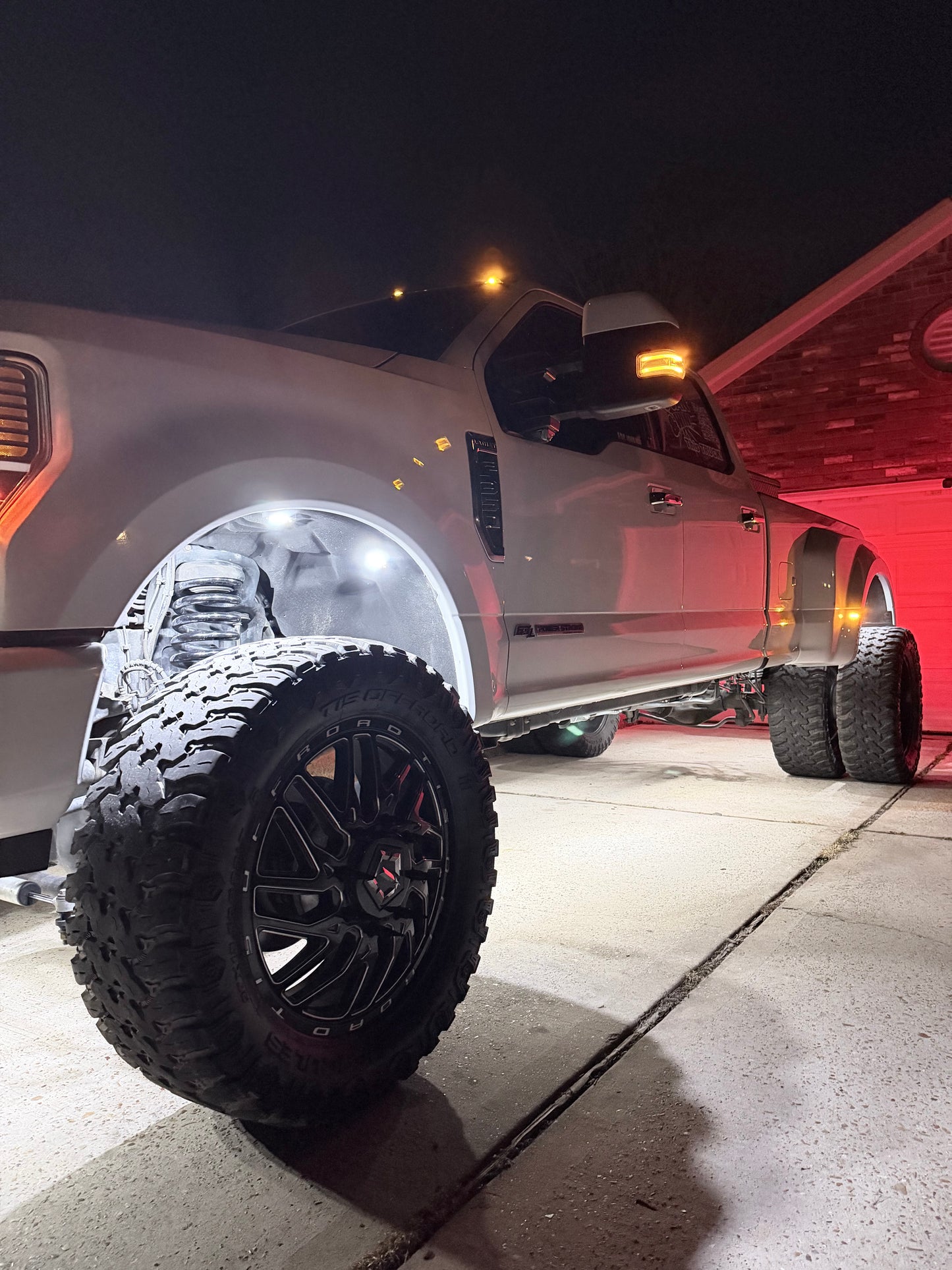 12 Piece White LED Rock Lights
